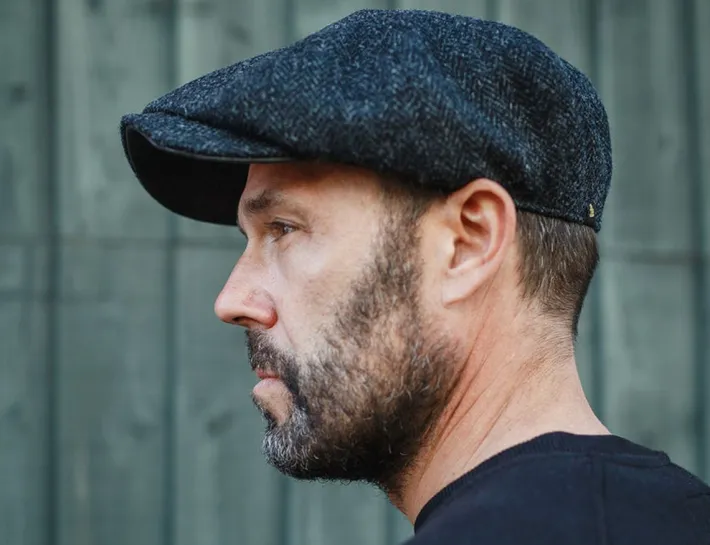 &SONS Knitwear-Thompson Baker Boy Hat- Black Herringbone